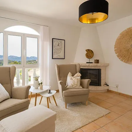 Casa Metro 4*